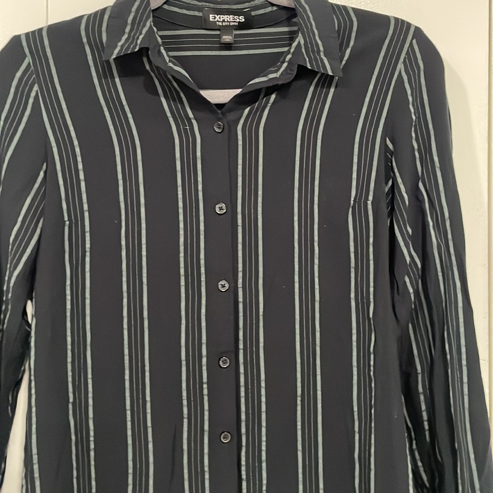 Express top - Picture 2 of 4
